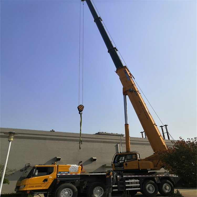 上海 选择汽车吊租赁的秘诀与联系方式指南