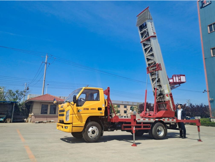 上海云梯车出租费用解析：如何选择更具性价比的服务