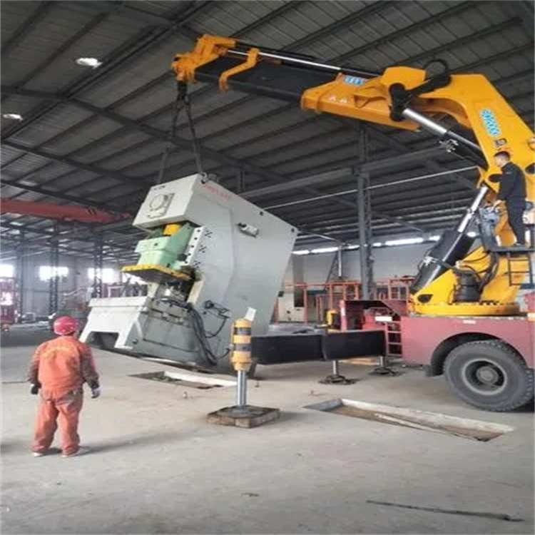 上海80吨折臂吊车出租附近电话