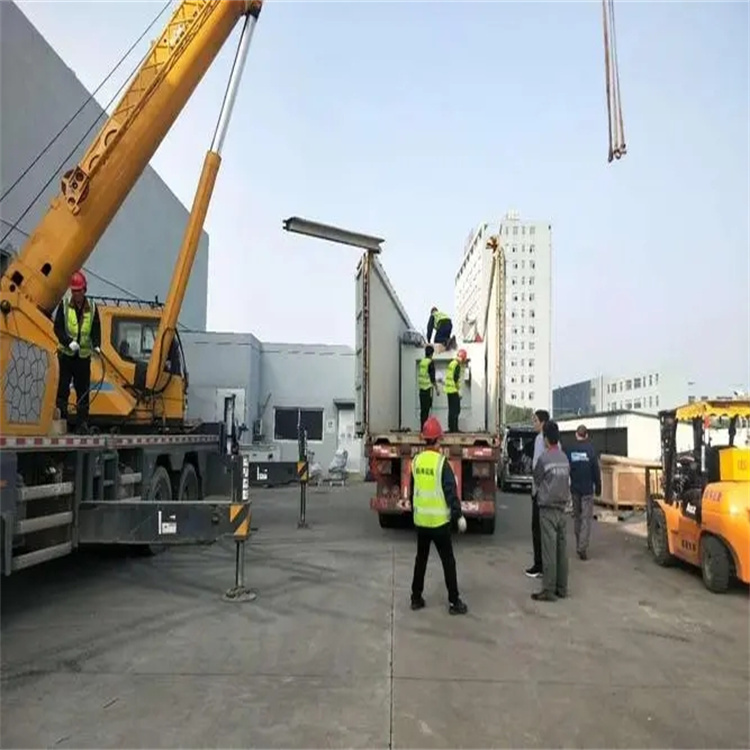 上海如何找到附近的吊车救援服务